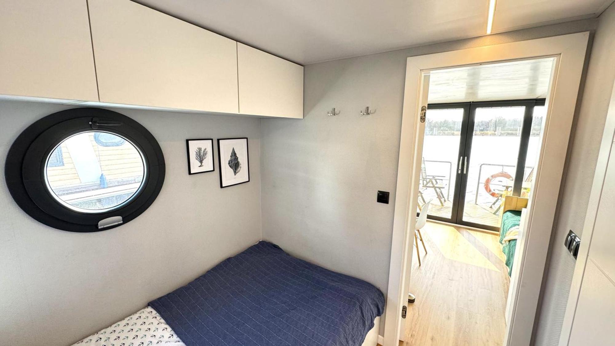 דירות ורוצלב Houseboat Water Boy Apartament Plywajacy Dom Na Wodzie Lodz מראה חיצוני תמונה