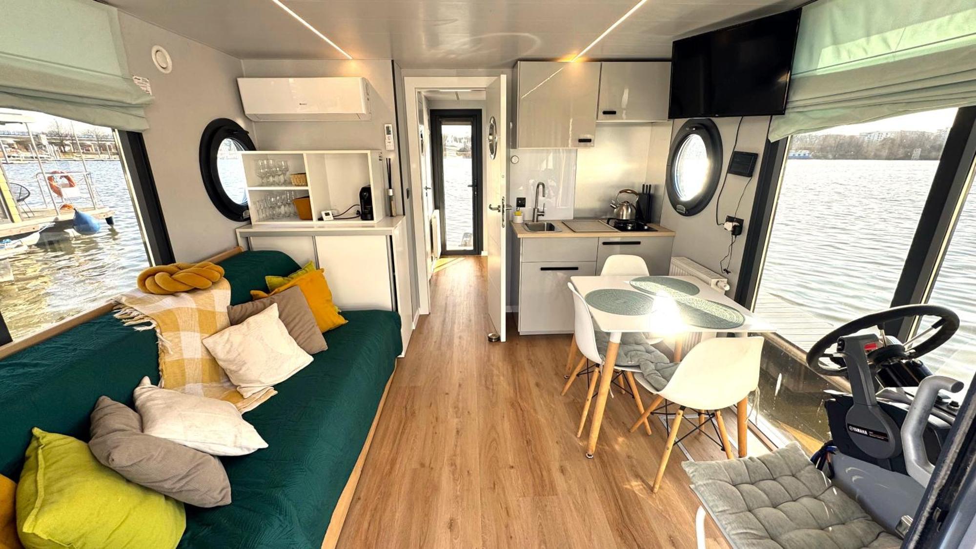 דירות ורוצלב Houseboat Water Boy Apartament Plywajacy Dom Na Wodzie Lodz מראה חיצוני תמונה